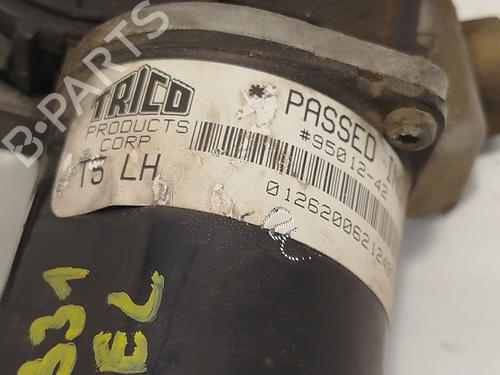 Front wiper motor LAND ROVER RANGE ROVER SPORT I (L320) 2.7 D 4x4 | BP28291667M29 