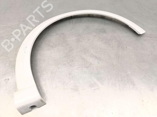 Used Front right wheel arch trim Front right wheel arch trim 38647568 38647568
