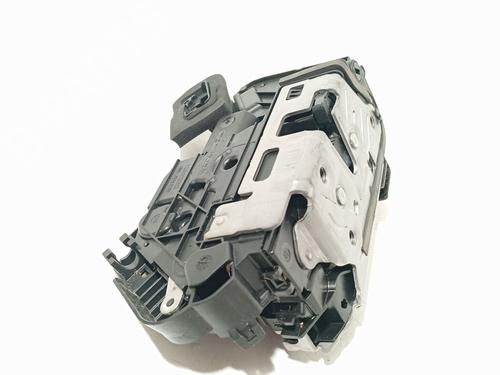 front-right-lock-cupra-leon-kl1-ku1-kug-2020-34158337 main image