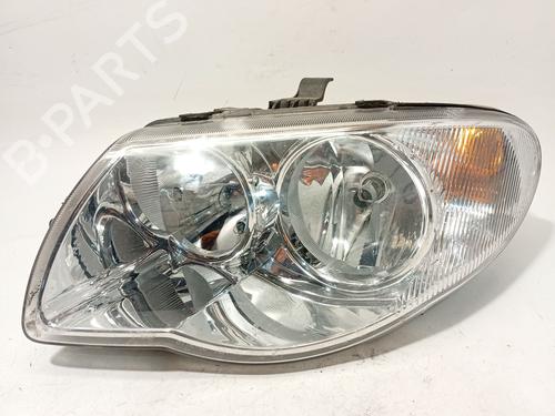 Faro sinistro CHRYSLER VOYAGER IV (RG, RS) 2.8 CRD (150 hp) 30844206