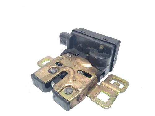 tailgate-lock-land-rover-range-rover-sport-i-l320-27-d-4x4-fqr500040-2005-2006-2007-2008-2009-2010-2011-2012-2013-7921715 main image