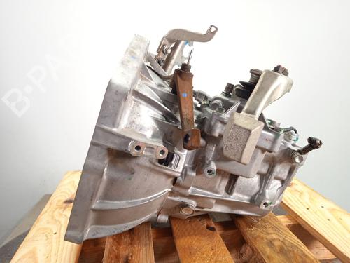 Gearkasse TOYOTA YARIS (_P9_) 1.0 VVT-i (KSP90_, KSP90R) | BP29977773M3