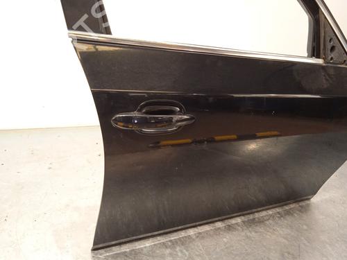 Dør høyre foran BMW 5 (E60) 530 i | BP18865647C3 