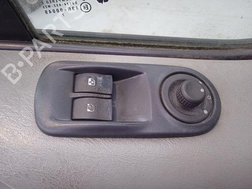 Left headlight NISSAN PRIMASTAR Van (X83) 2.0 dCi 115 | BP33951872C28  - Image 36