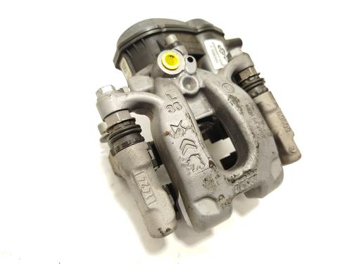 Used Left rear brake caliper Left rear brake caliper PEUGEOT 208 II (UB_, UP_, UW_, UJ_) 1.2 PureTech 100 (101 hp) 29022115 29022115