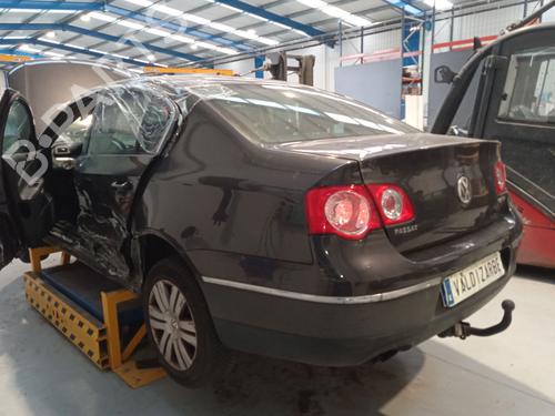 Right headlight VW PASSAT B6 (3C2) 2.0 TDI 16V | BP33873570C29  - Image 22