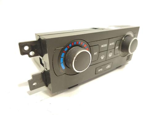 Used Climate control CHEVROLET CAPTIVA (C100, C140) 2.0 D 4WD (150 hp) 29334035