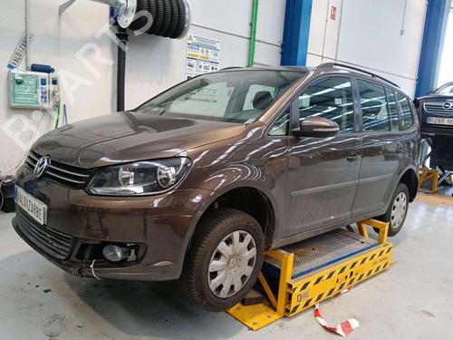 Used Parts VW TOURAN (1T3) 1.6 TDI 4952481