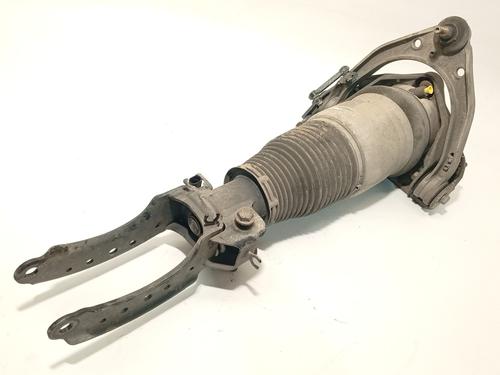 Used Right front shock absorber Right front shock absorber PORSCHE CAYENNE (9PA) S 4.8 (385 hp) 32411922 32411922