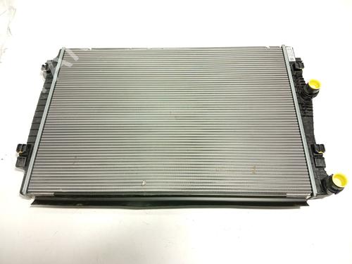 Used Water radiator CUPRA LEON Sportstourer (KL8, KU8, KUD) 1.5 eTSI (150 hp) 30833062