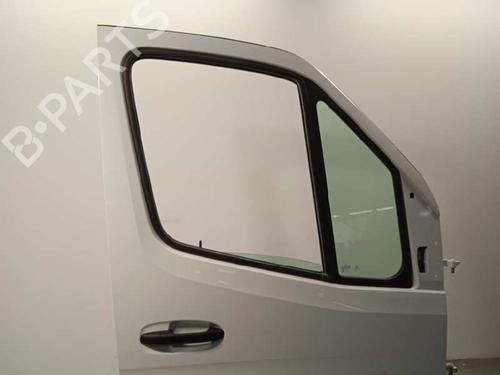 Right front door MERCEDES-BENZ SPRINTER 4-t Van (B907, B910) 419 CDI RWD (907.643, 907.645, 907.647) | BP26208047C3