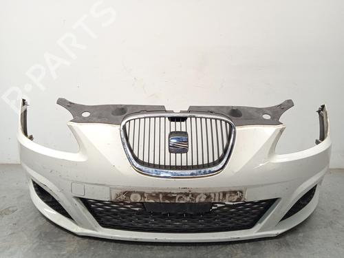 Used Front bumper SEAT LEON (1P1) 1.6 TDI (105 hp) 30296166