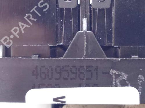 Left front window switch AUDI Q3 (8UB, 8UG) 2.0 TDI | BP9955559I27  - Image 5