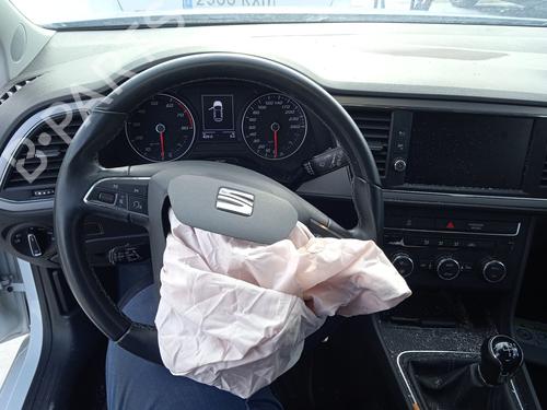 Rear axle SEAT LEON (5F1) 1.4 TGI | BP32382405M2