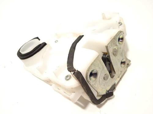 rear-left-lock-mitsubishi-asx-ga_w_-5745a345-2009-10649764 main image