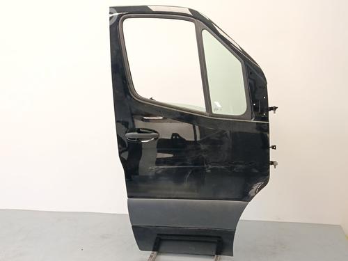 Used Right front door Right front door 37240455 37240455