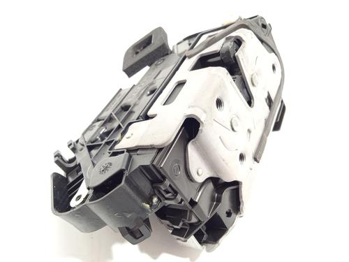 Used Rear right lock SKODA KAROQ (NU7, ND7) 2.0 TDI 4x4 (150 hp) 18145257