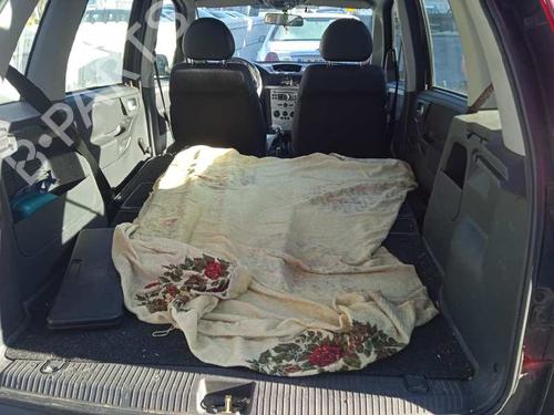 Right headlight OPEL MERIVA A MPV (X03) | BP12140681C29