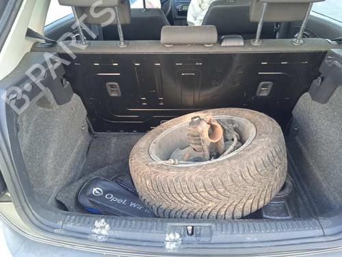 Right taillight VW POLO V (6R1, 6C1) 1.2 | BP10030546C35 