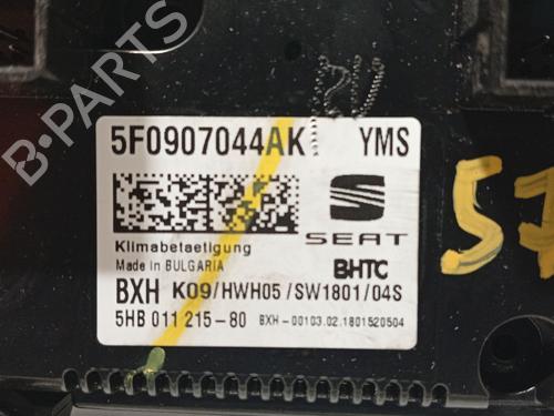 Climate control SEAT LEON (5F1) 1.4 TGI | BP32369271I5