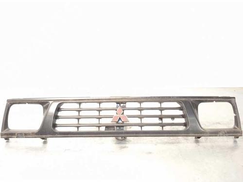 Grille MITSUBISHI L200 (K3_T, K2_T, K1_T, K0_T) 2.5 TD 4WD (K34T) (87 hp) 7271879