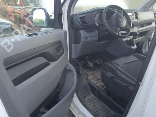 Left front steering knuckle PEUGEOT EXPERT Van (V_) 1.6 BlueHDi 115 | BP19792604M25 