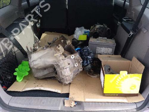 Right front brake caliper MITSUBISHI GRANDIS (NA_W) 2.0 DI-D (NA8W) | BP11562096M104 