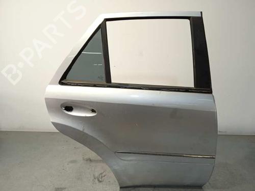 Puerta trasera derecha MERCEDES-BENZ M-CLASS (W164) [2005-2012]null A1647300205 | 1647300205