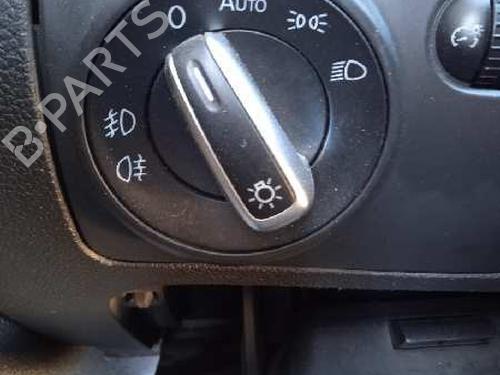 Right tailgate light VW GOLF VI (5K1) 1.6 TDI | BP8183409C80