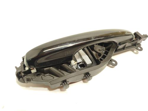 Used Front right exterior door handle Front right exterior door handle 30322058 30322058