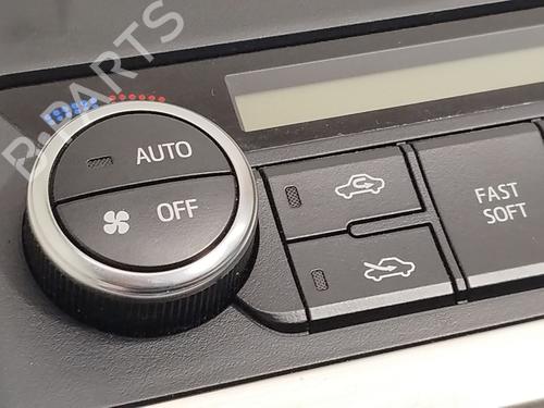 Climate control TOYOTA AURIS (_E18_) 2.0 D-4D (ADE186_, ADE186R) | BP24407054I5