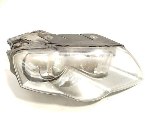 Right headlight VW PASSAT B6 (3C2) 2.0 TDI 16V | BP28139543C29 