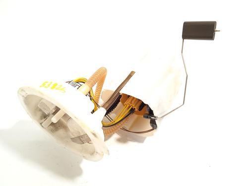 Used Fuel pump BMW 2 Gran Tourer (F46) 218 d (150 hp) 19396793