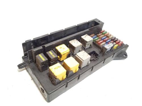 Used Fuse box Fuse box 8892206 8892206
