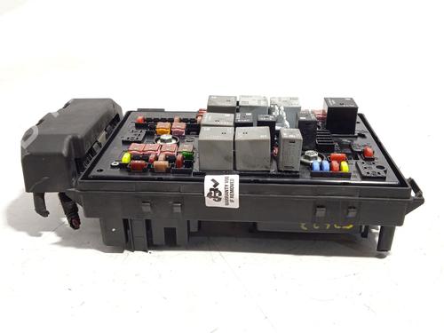 Fuse box OPEL ASTRA J (P10) 1.7 CDTI (68) | BP32103737E1 - Image 3