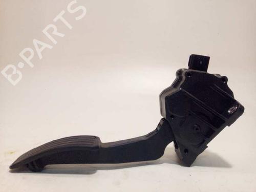 Used Pedal Pedal 4806171 4806171