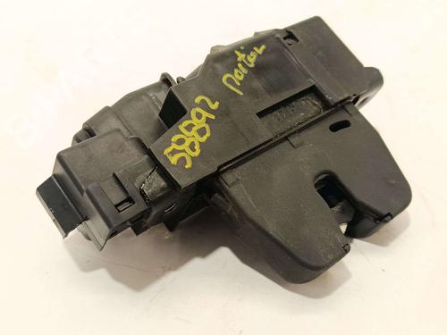 Used Tailgate lock Tailgate lock 38413951 38413951