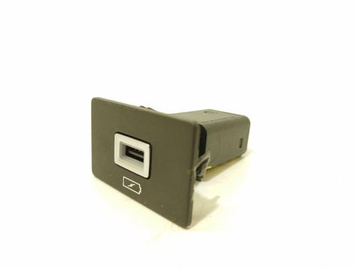 Used Electronic module Electronic module PEUGEOT 308 II (LB_, LP_, LW_, LH_, L3_) 1.2 THP 130 (131 hp) 34370398 34370398