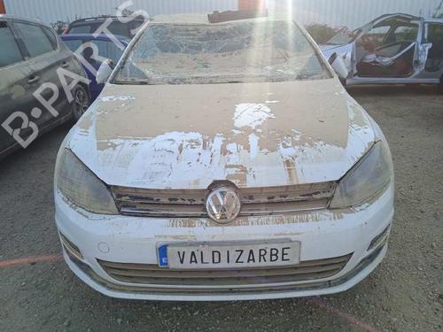 Right taillight VW GOLF VII (5G1, BQ1, BE1, BE2) 1.6 TDI | BP9115184C35 