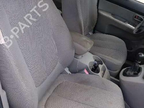 Left front driveshaft KIA CARENS III MPV (UN) 2.0 CRDi 140 | BP6327522M38 