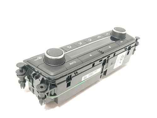 Used Climate control Climate control SEAT ARONA (KJ7, KJP) 1.0 TSI (110 hp) 33040472 33040472