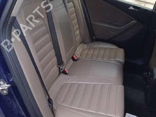 Left front fog light VW PASSAT B6 Variant (3C5) 2.0 TDI 16V | BP15800500C30 