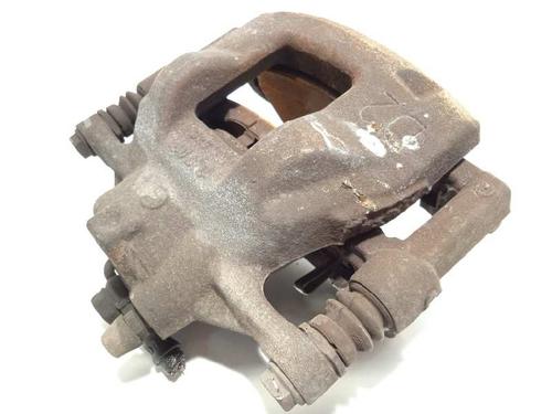 Used Right front brake caliper TOYOTA AURIS Estate (_E18_) 1.8 Hybrid (ZWE186_, ZWE186R, ZWE186H) (136 hp) 11562885