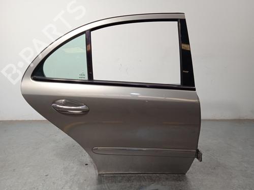 Used Right rear door MERCEDES-BENZ E-CLASS (W211) E 220 CDI (211.006) (150 hp) 29474111
