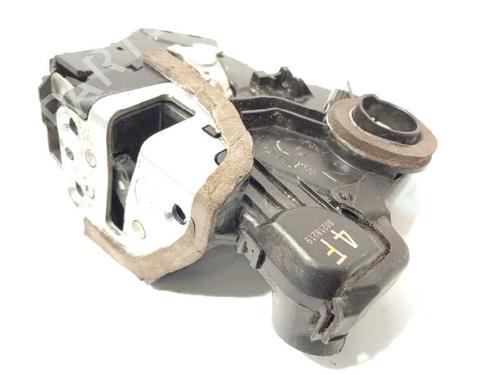 Used Front right lock Front right lock TOYOTA LAND CRUISER 200 (_J2_) 4.7 V8 (UZJ200) (275 hp) 7657572 7657572