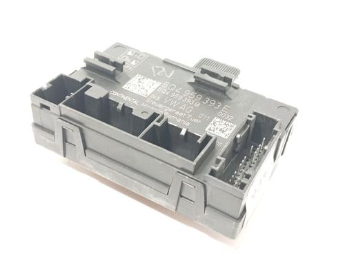 Used Electronic module SEAT LEON (5F1) 1.4 TGI (110 hp) 32369300