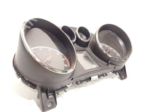 Used Instrument cluster OPEL MERIVA B MPV (S10) 1.4 (75) (100 hp) 10928248