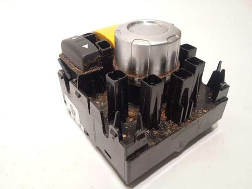 Switch LAND ROVER RANGE ROVER SPORT I (L320) 2.7 D 4x4 | BP10615631I30 