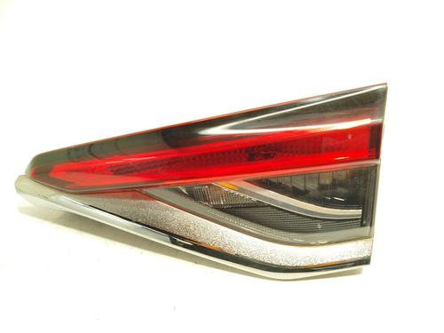 Used Right tailgate light Right tailgate light TOYOTA COROLLA Saloon (_E21_) 1.8 VVTi Hybrid (ZWE211, MZEA12) (98 hp) 33324719 33324719