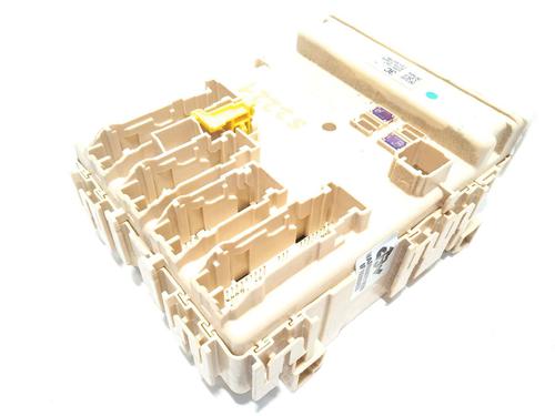 Used Fuse box Fuse box 16261042 16261042